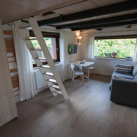 Blockhaus Quellental 度假居